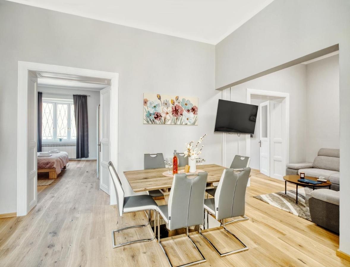 City Twenty 2Bdr Apartment By Irundo 萨格勒布 外观 照片